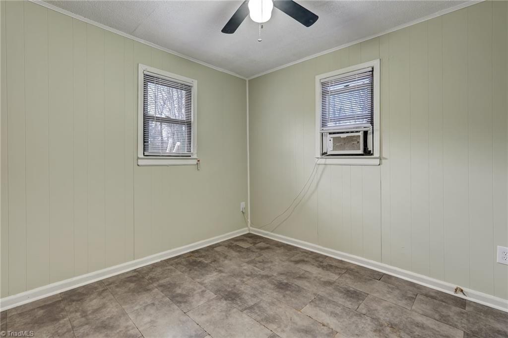 2202 Willow Road Greensboro, NC 27406 - Photo 10 of 19