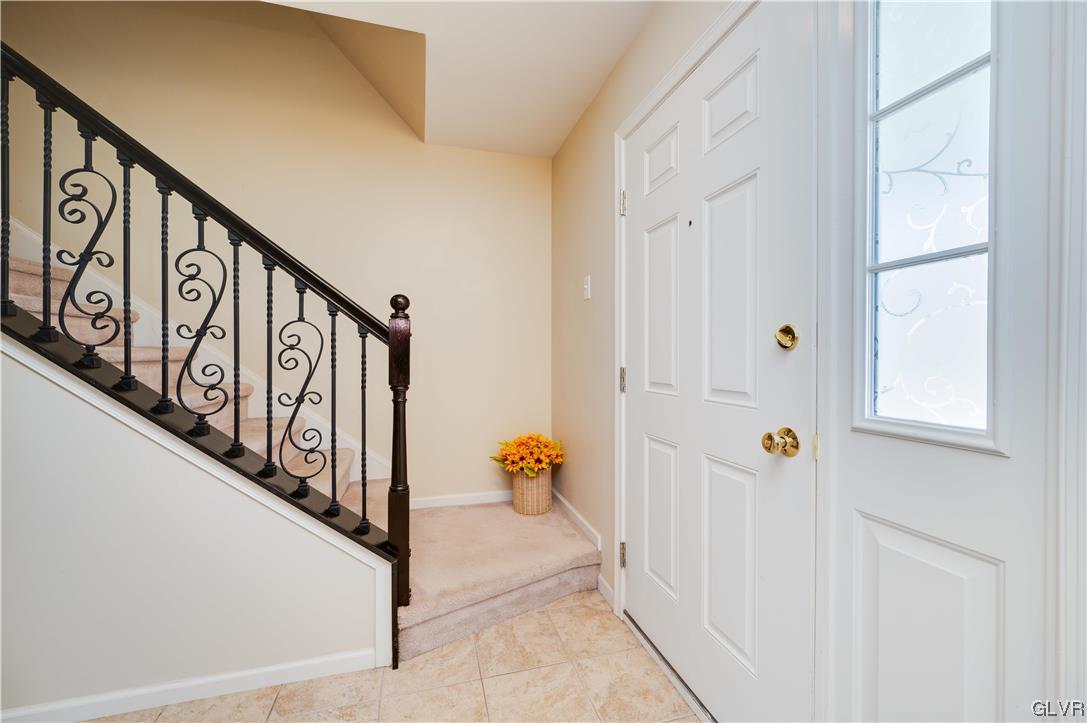 238 Longview Drive Reading, PA 19608 - Photo 5 of 43 a view of an entryway