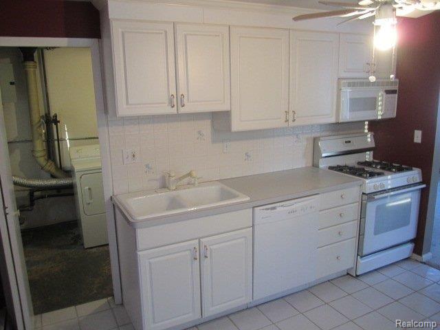 1005 West 3rd Street Rochester, MI 48307 - Photo 3 of 8 IMG_2311