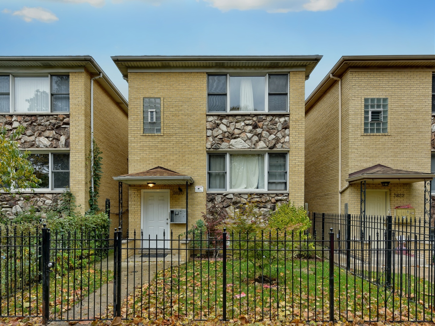 2820 North Hamlin Avenue Chicago, IL 60618 - Photo 1 of 1 front view of a house with a balcony