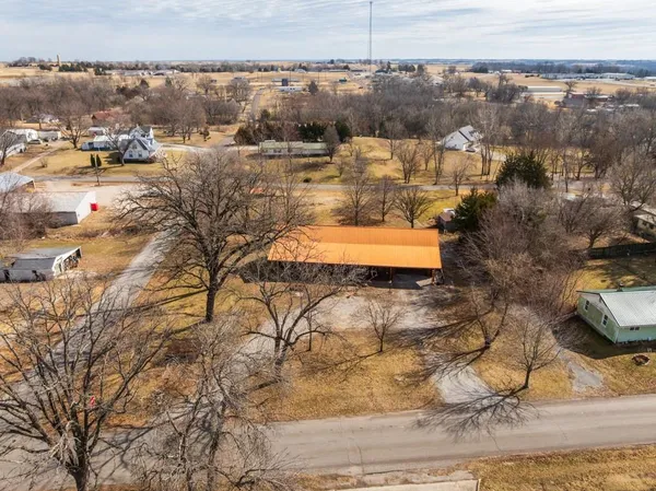 $345,600 | 220 North Elm Street, Stanberry, MO 64489