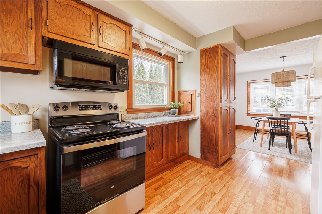 874 Helendale Road Irondequoit, NY 14609 - Photo 11 of 23