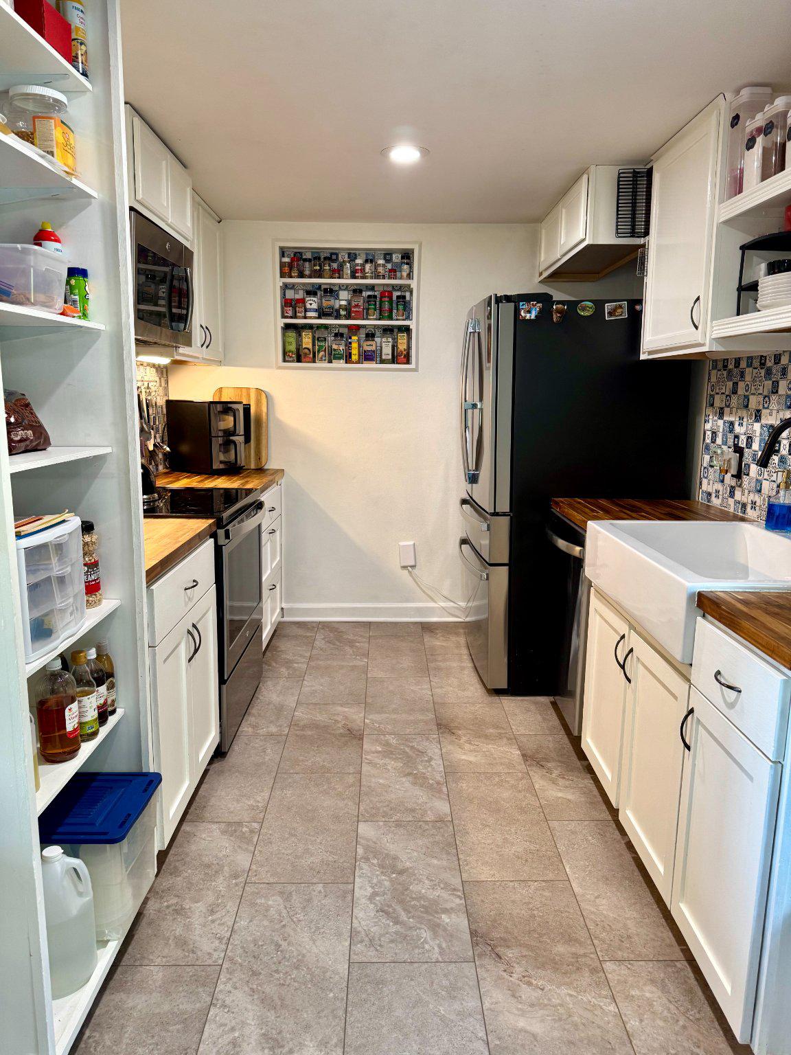 830 New Hope Road Staunton, VA 24401 - Photo 11 of 48 Charming Kitchen with brand new flooring