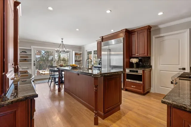 $1,675,000 | 461 Clover Avenue, Lake Forest, IL 60045