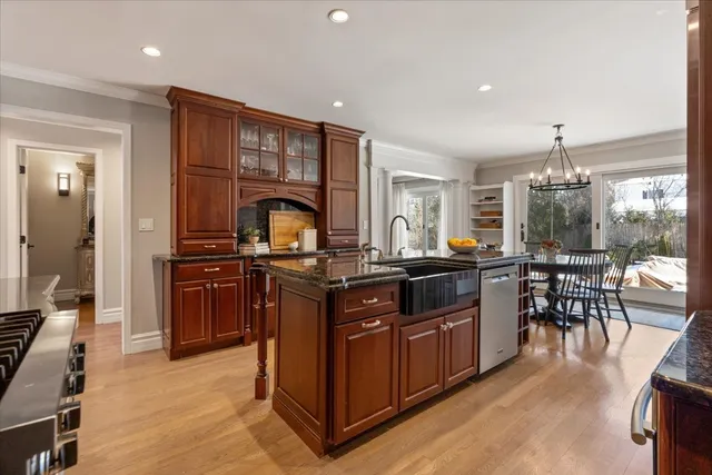 $1,675,000 | 461 Clover Avenue, Lake Forest, IL 60045