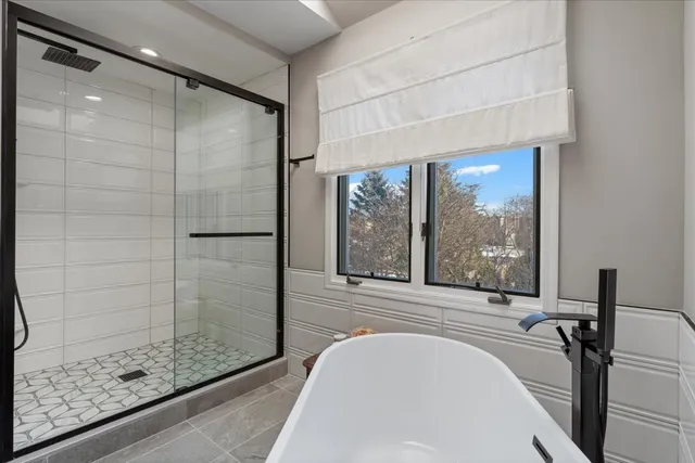 $1,675,000 | 461 Clover Avenue, Lake Forest, IL 60045