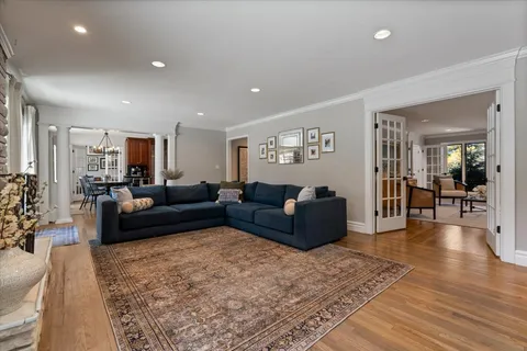 $1,625,000 | 461 Clover Avenue, Lake Forest, IL 60045