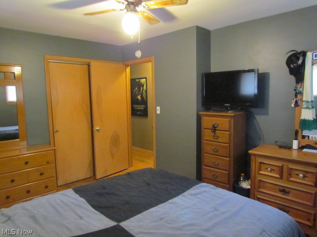 14300 Rockside Road Maple Heights, OH 44137 - Photo 11 of 14 Such a cool room deserves one more look!
