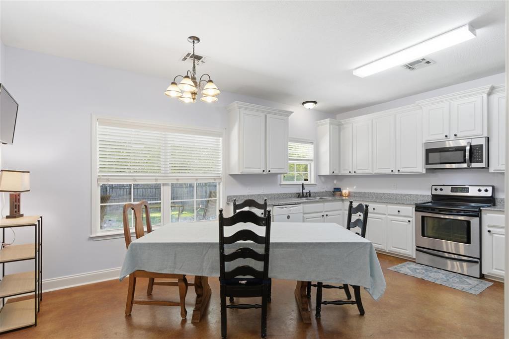 1016 Isabella Street Sulphur, LA 70663 - Photo 12 of 30