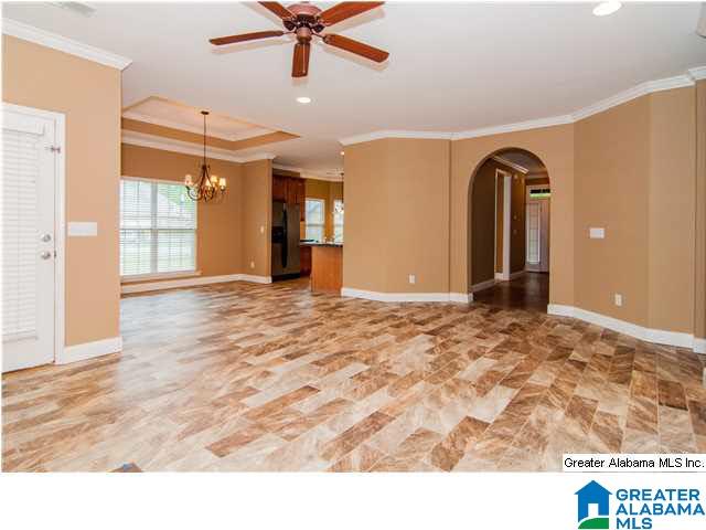 338 Creekside Lane Pelham, AL 35124 - Photo 4 of 32