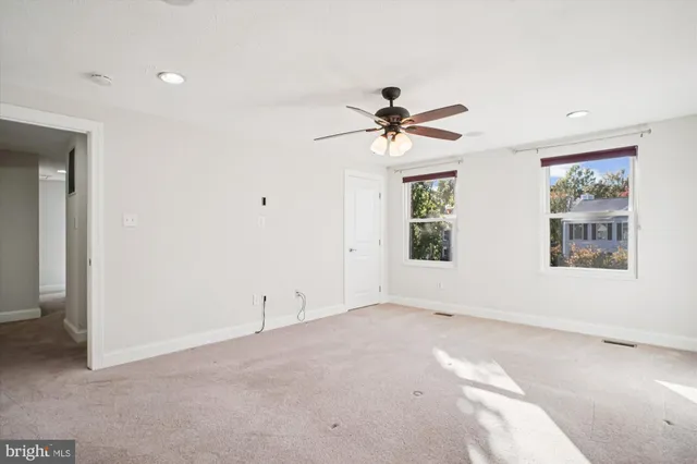 a view of walk in closet