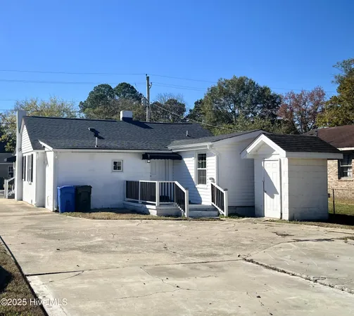 $225,000 | 1633 Freeman Street Southeast, Wilson, NC 27893