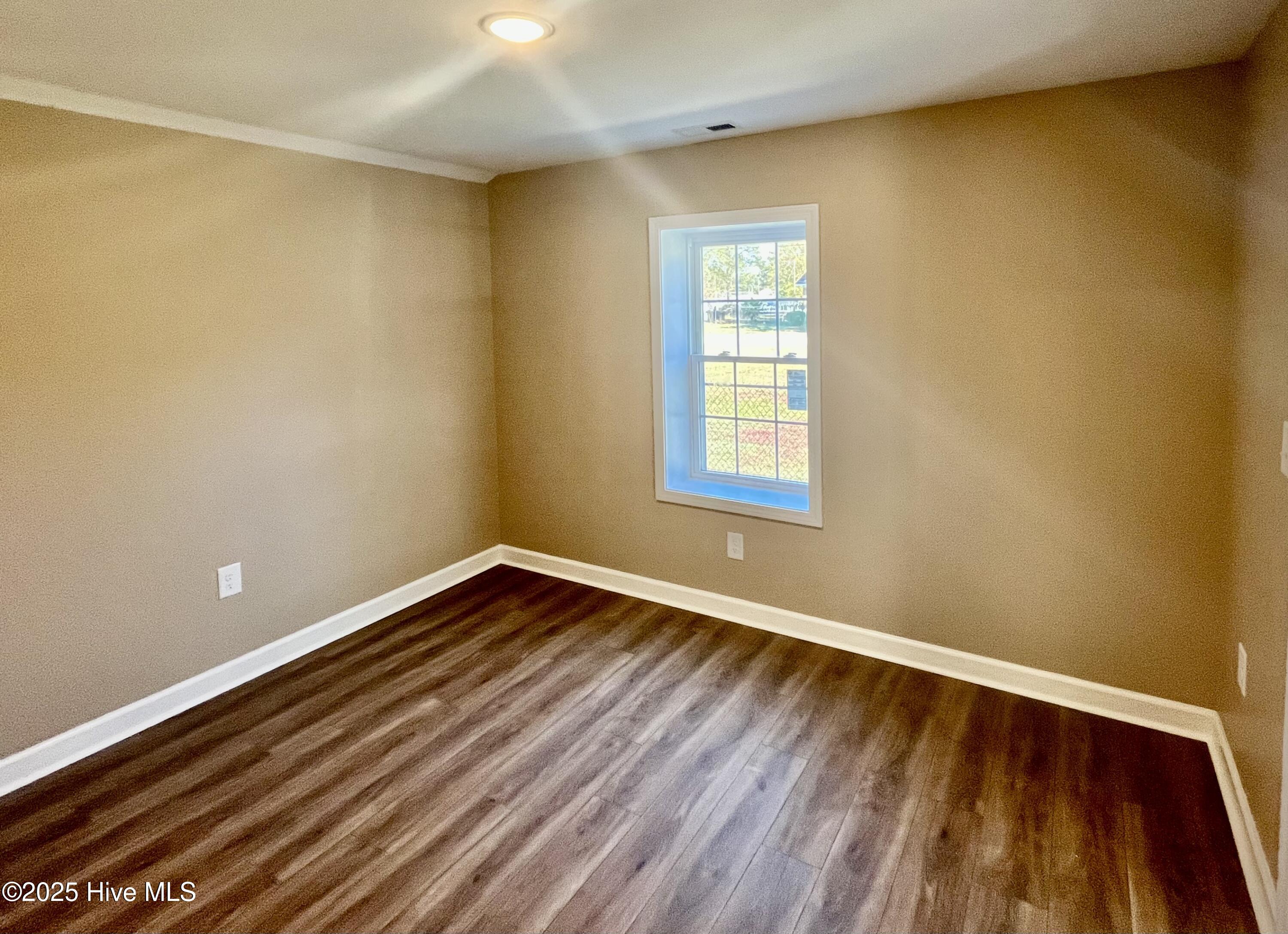 1633 Freeman Street Southeast Wilson, NC 27893 - Photo 5 of 19 IMG_4697