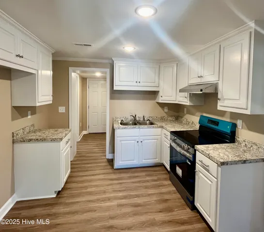 $225,000 | 1633 Freeman Street Southeast, Wilson, NC 27893