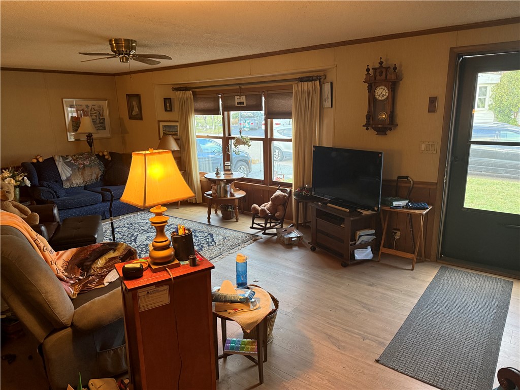 20 Lane C Coventry, RI 02816 - Photo 3 of 22