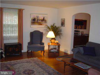 145 Walsh Road Lansdowne, PA 19050 - Photo 3 of 6