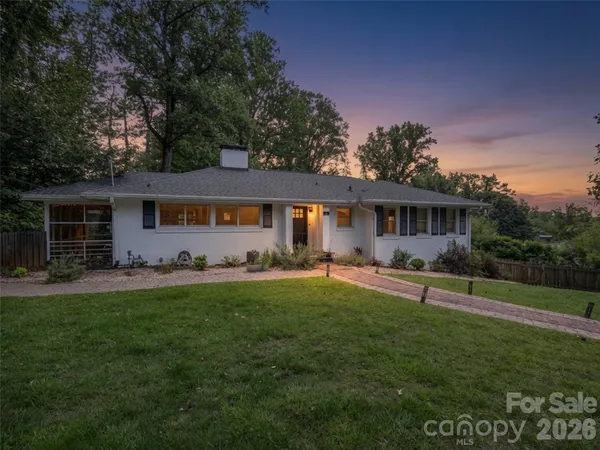 $897,000 | 2 Bevlyn Drive, Asheville, NC 28803