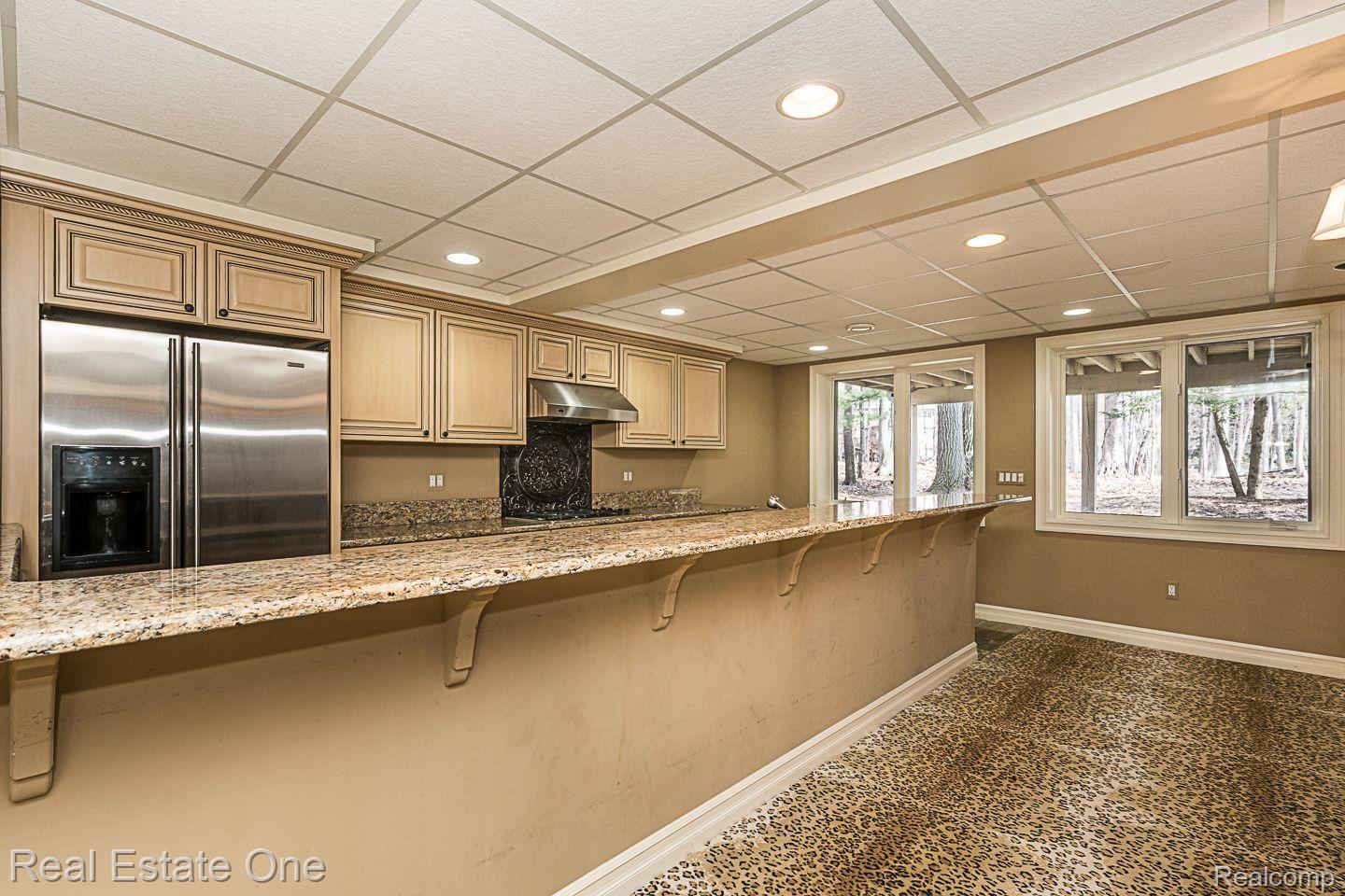 1926 Brookfield Road Rochester, MI 48306 - Photo 58 of 70 Gallery Image 58