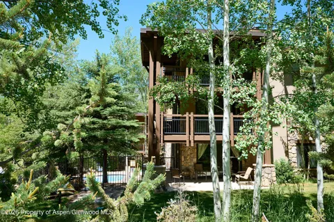 $6,350,000 | 131 East Durant Avenue, Unit 410, Aspen, CO 81611