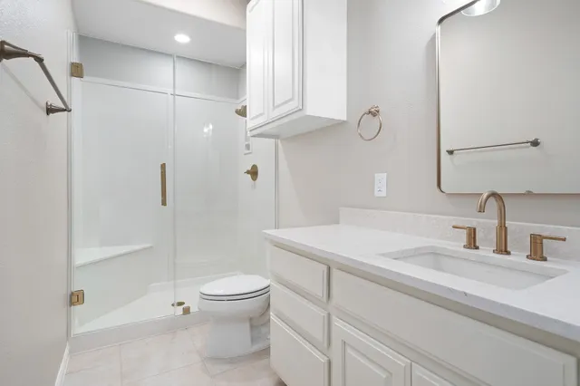 $949,000 | 323 Olympic Drive, Rockport, TX 78382