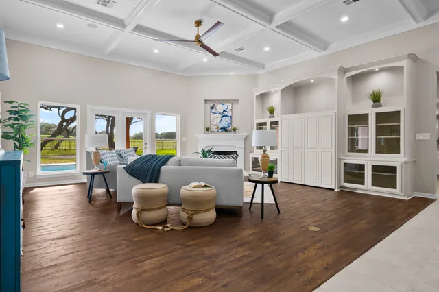 $949,000 | 323 Olympic Drive, Rockport, TX 78382