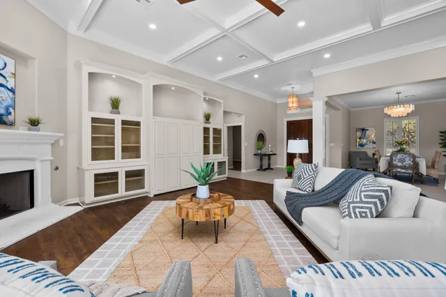 $949,000 | 323 Olympic Drive, Rockport, TX 78382