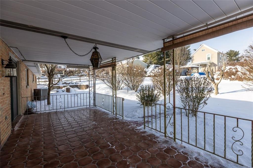 628 Marple Avenue Canonsburg, PA 15317 - Photo 16 of 18 a view of a porch