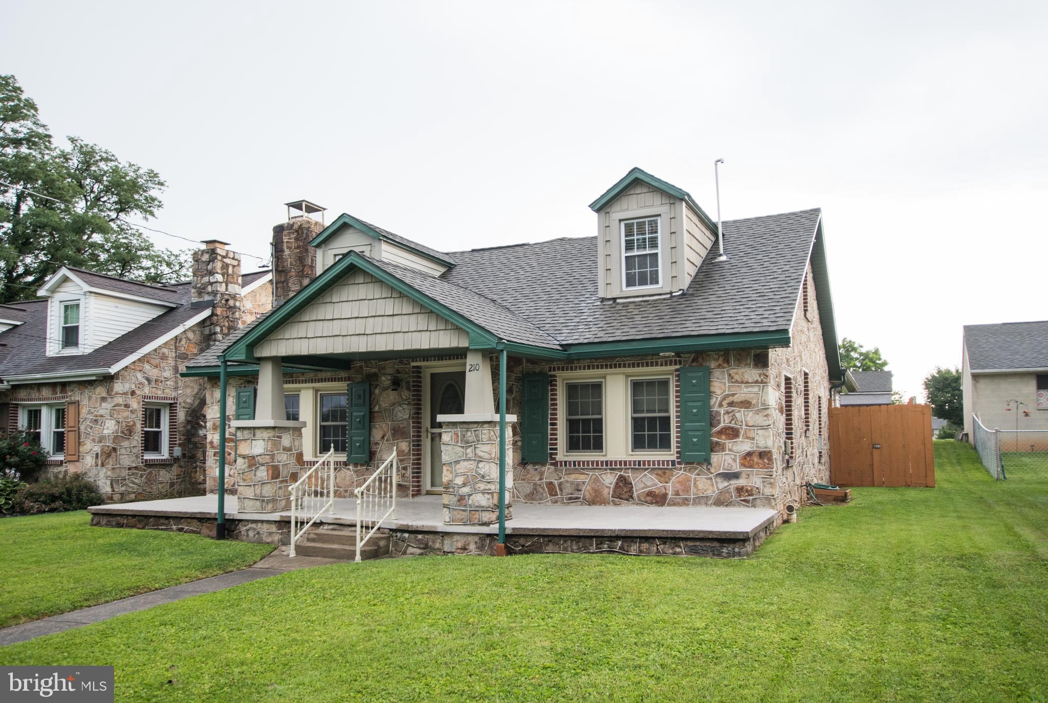 210 York Road Carlisle, PA 17013 - Photo 5 of 43 Gallery Image 5
