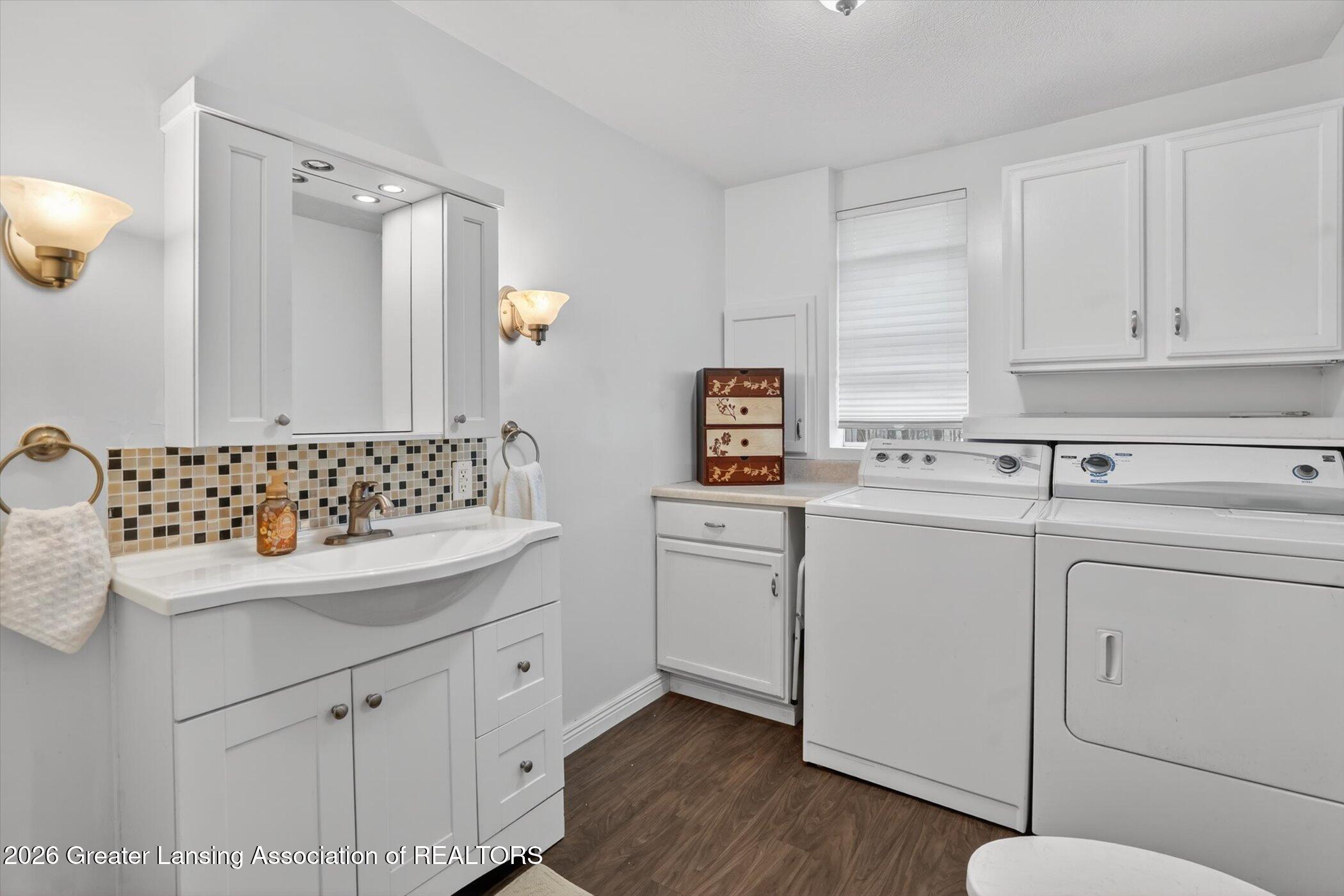 6834 North Wacousta Road Fowler, MI 48835 - Photo 21 of 51 21-6834-N-Wacousta-Rd-WindowStill-Photog