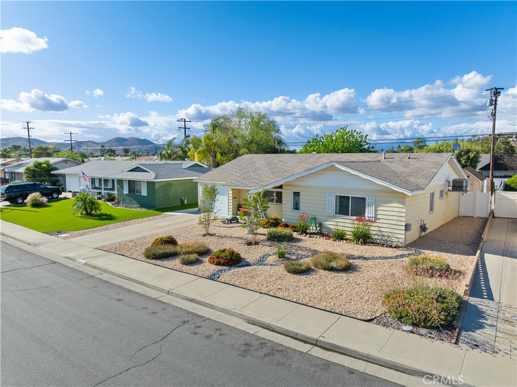 29778 Carmel Road Menifee, CA 92586 - Photo 39 of 43