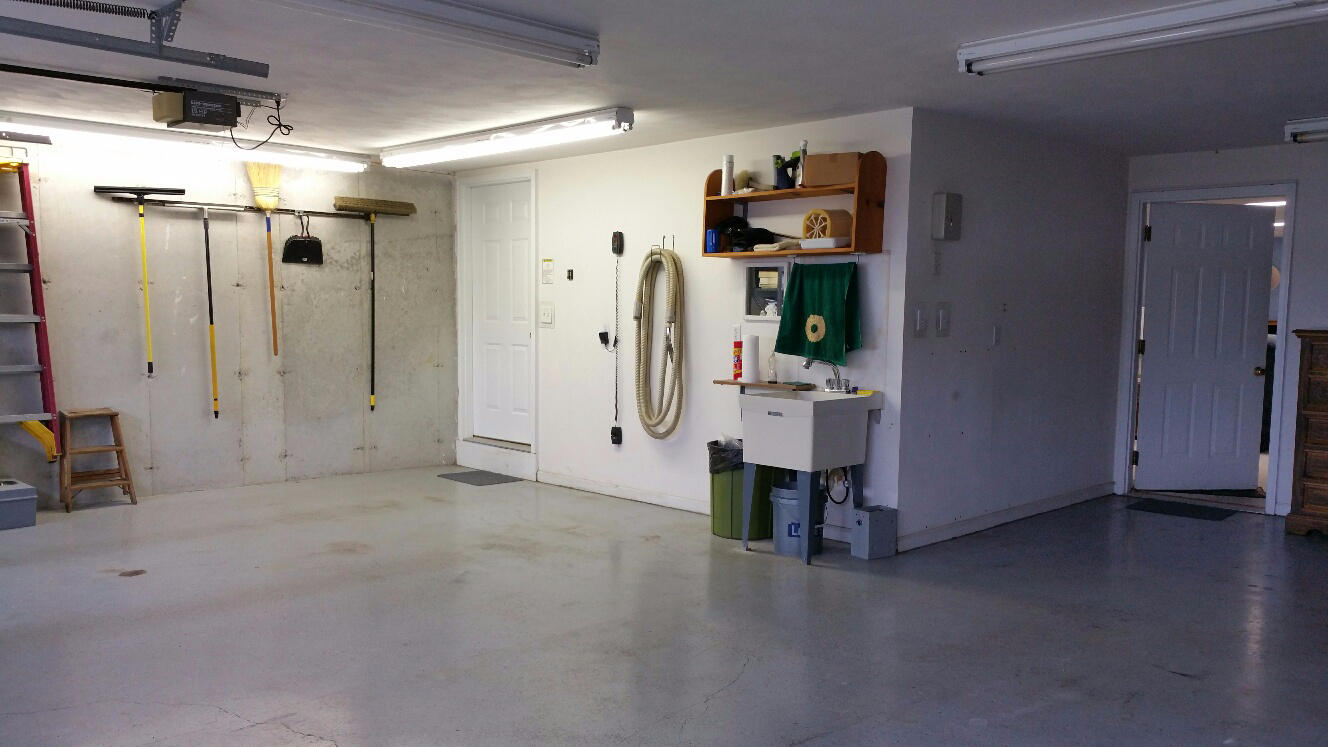 2598 Trinity Road Troutville, VA 24175 - Photo 44 of 55 garage