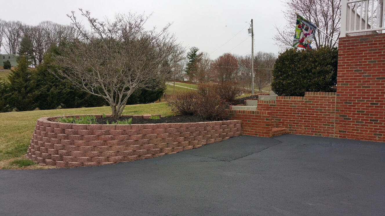 2598 Trinity Road Troutville, VA 24175 - Photo 51 of 55 driveway