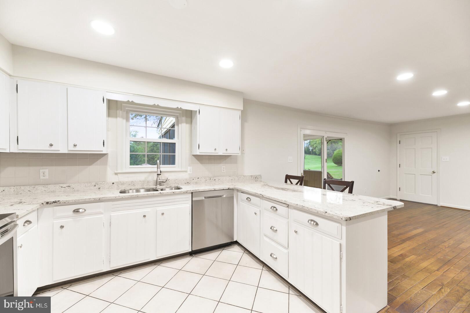4212 Misty Ridge Drive Haymarket, VA 20169 - Photo 12 of 55
