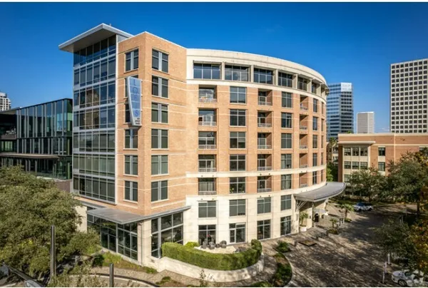 $2,100 | 1901 Post Oak Boulevard, Unit 2605, Houston, TX 77056