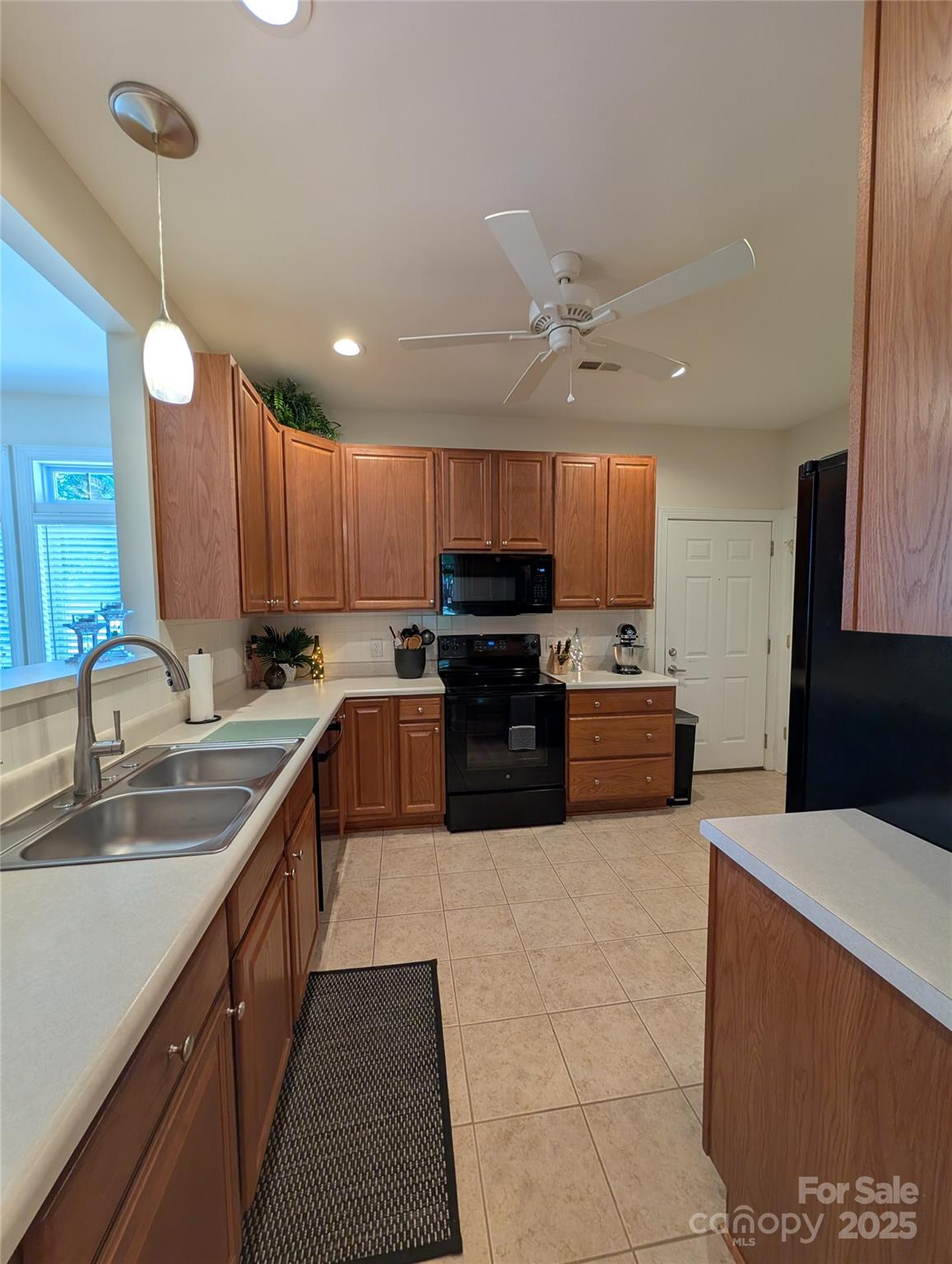 2741 Circa Drive Matthews, NC 28105 - Photo 7 of 22