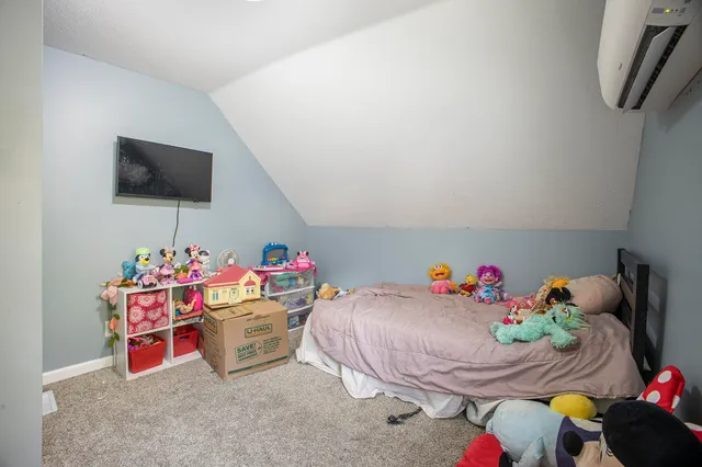 $167,000 | 501 South Oak Street, Buchanan, MI 49107