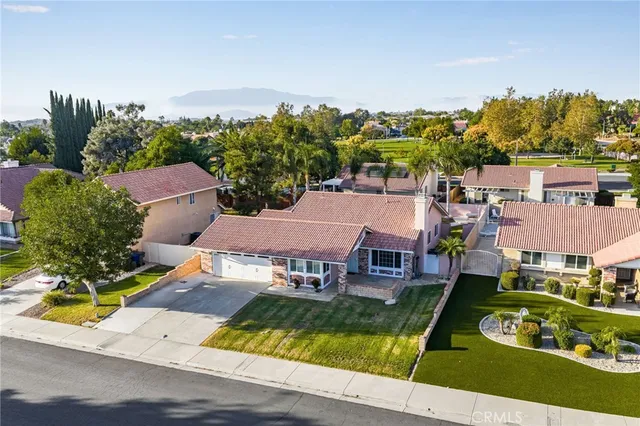 $699,990 | 19420 Lambeth Court, Riverside, CA 92508