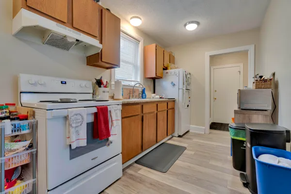 $624,900 | 10 Dunn Street, Westbrook, ME 04092