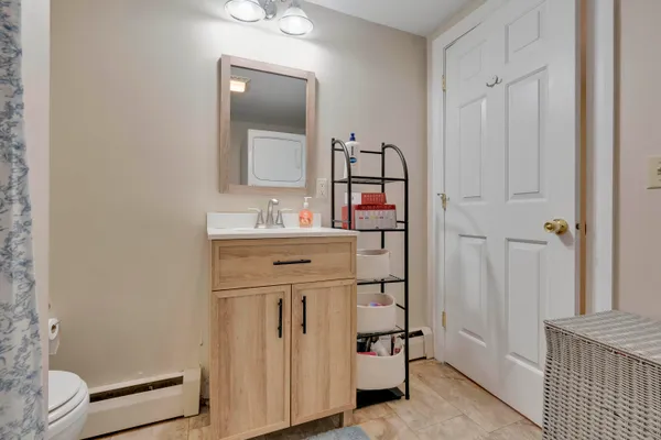 $624,900 | 10 Dunn Street, Westbrook, ME 04092