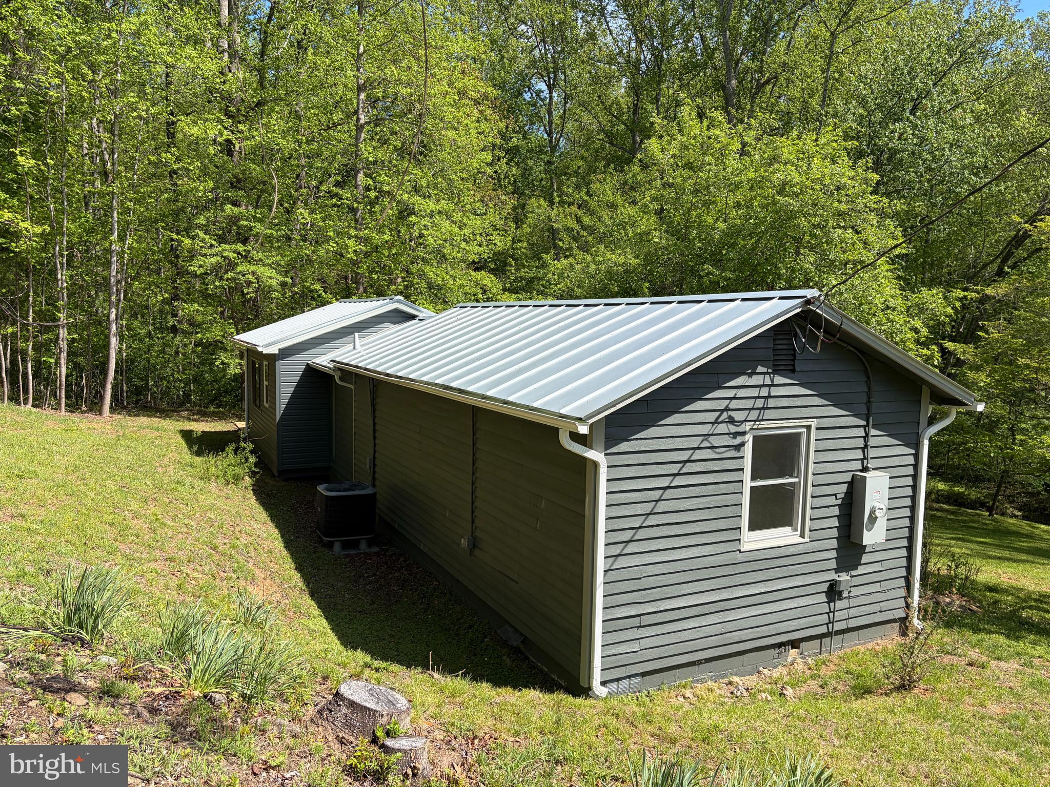 240 Whorton Hollow Road Castleton, VA 22716 - Photo 26 of 37 Ready to enjoy a small garden or pretty flowers