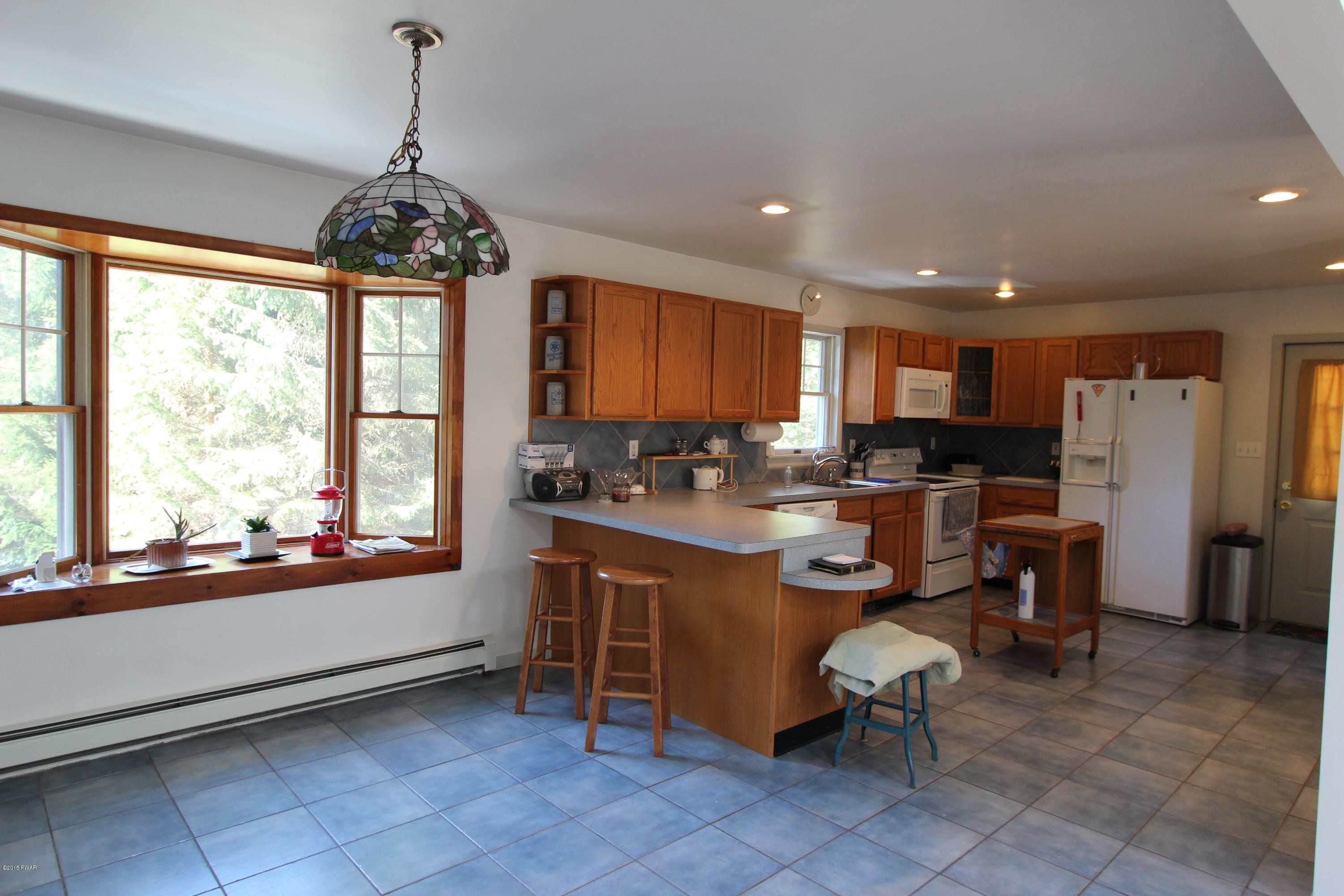 742 Raymondskill Road Milford, PA 18337 - Photo 14 of 26