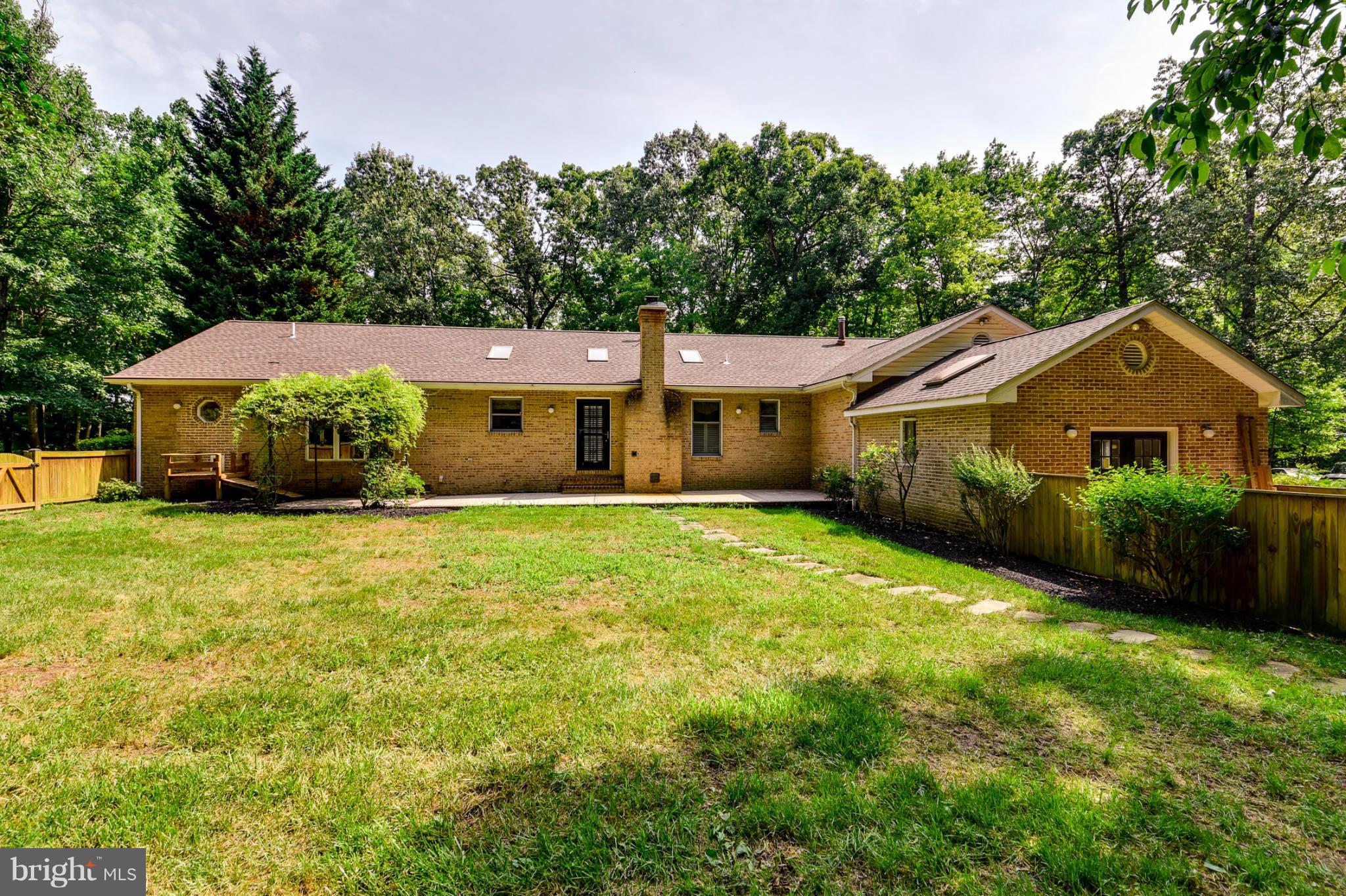 9885 Lomax Road Faulkner, MD 20632 - Photo 1 of 30 Exterior (Rear)