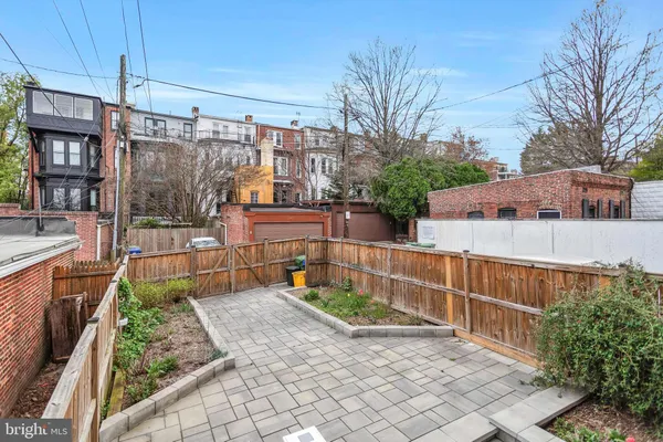 $1,150 | 1602 Park Avenue, Unit 2R, Baltimore, MD 21217