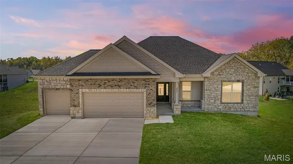 $545,000 | 117 Fiddlers Close Road, Unit 117 STB, Washington, MO 63090