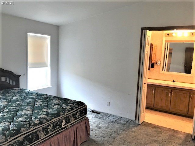 34492 Berg Road, Unit 4 Warren, OR 97053 - Photo 16 of 18 Gallery Image 16