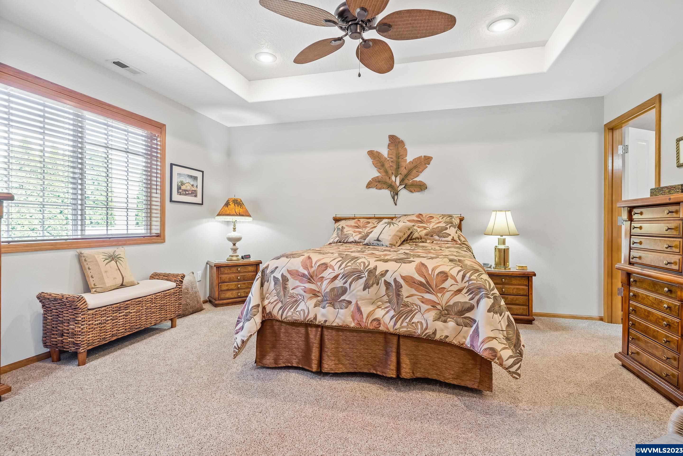 2073 Chase Loop Southwest Albany, OR 97321 - Photo 17 of 40 Gallery Image 17