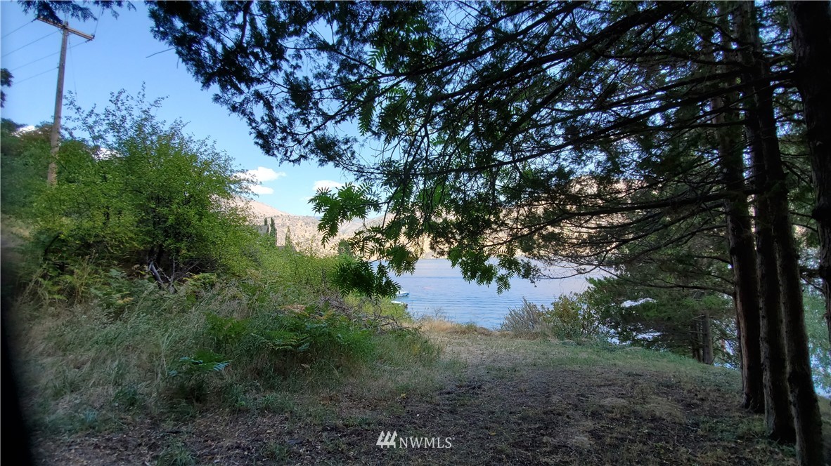 0 South Lakeshore Road Chelan, WA 98816 - Photo 2 of 8 Gallery Image 2