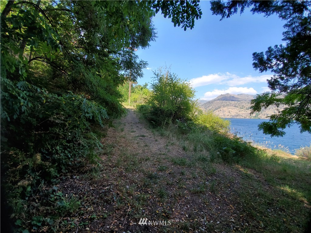 0 South Lakeshore Road Chelan, WA 98816 - Photo 4 of 8 Gallery Image 4