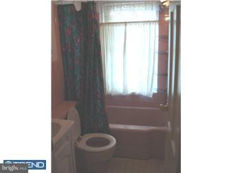 1074 South Common Road Camden, NJ 08104 - Photo 8 of 12