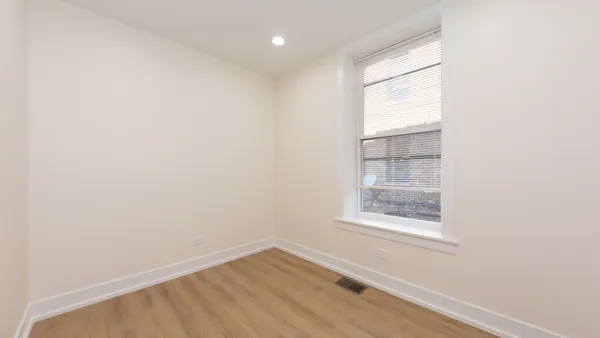 $4,500 | 2036 North Hoyne Avenue, Unit 1, Chicago, IL 60647